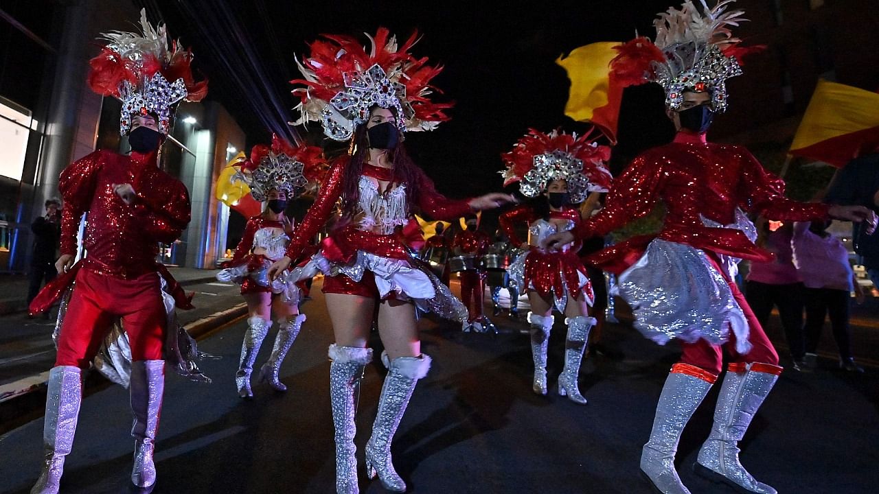 Dancers perform during a campaing rally of Costa Rican presidential candidate Welmer Ramos, of Acción Ciudadana party, in San José. Credit: AFP Photo