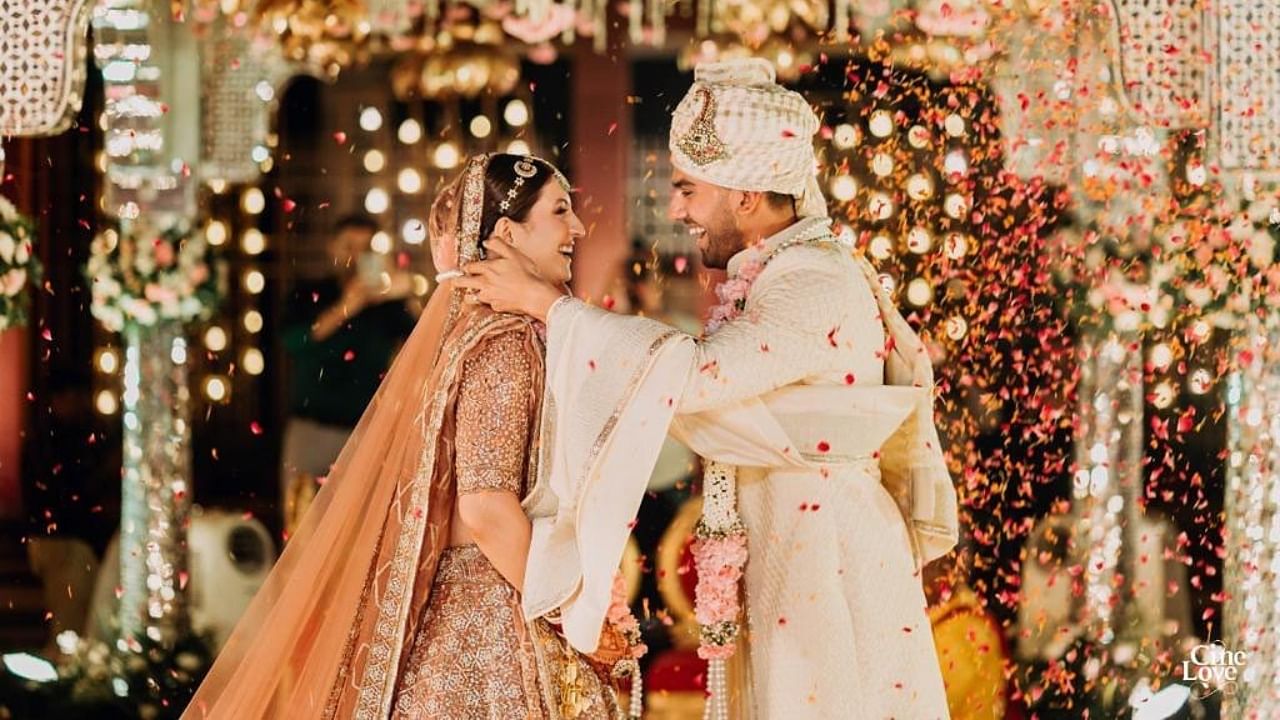 Cricketer Deepak Chahar marries Jaya Bharadwaj in dreamy wedding