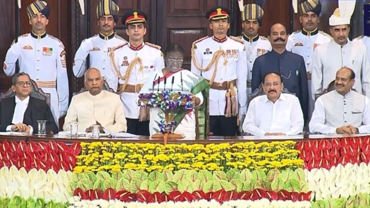 Droupadi Murmu takes oath as the 15th President of India — See pictures
