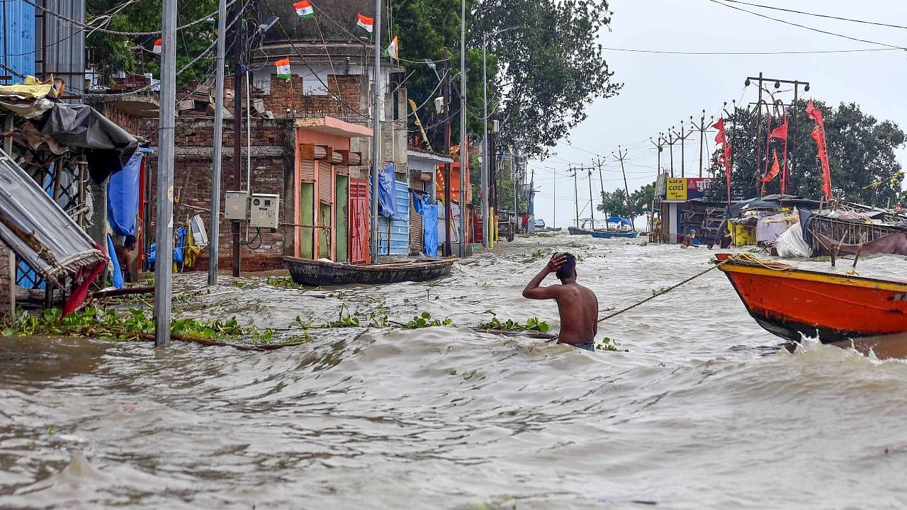 The water level in the Ganga and Yamuna rivers in Prayagraj continues to rise, inundating the low-lying areas in the holy city. Credit: PTI Photo