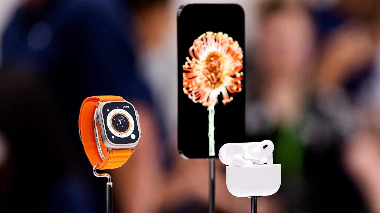 Apple introduced iPhone 14, iPhone 14 Plus, Watch Series 8, Watch Ultra, Watch SE & AirPods; See Pics Credit: AFP Photo