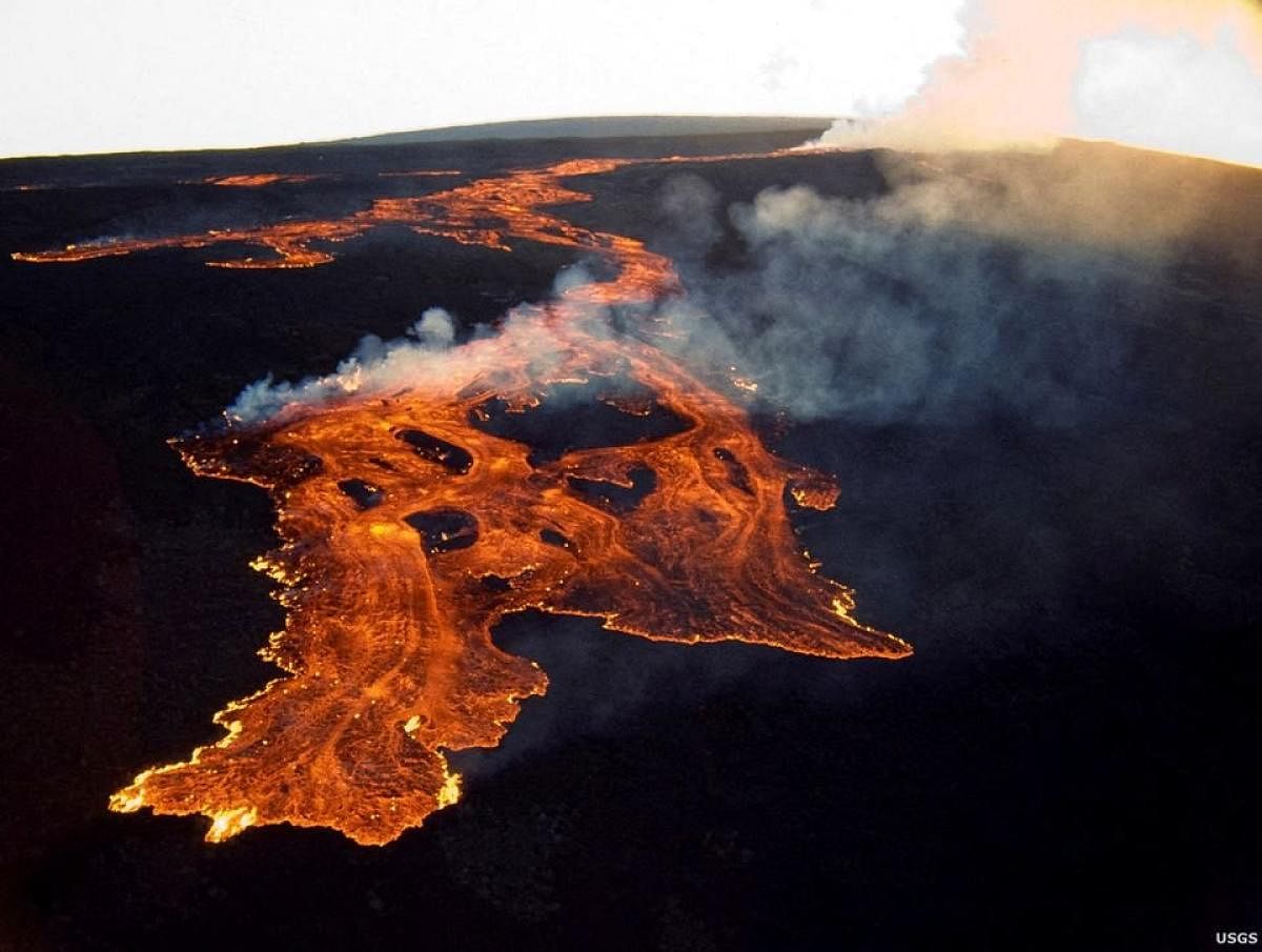 Hawaii's Mauna Loa, the largest active volcano in the world, has erupted for the first time in nearly 40 years, US authorities said, as emergency crews went on alert. Credit: AFP PHOTO / US Geological Survey