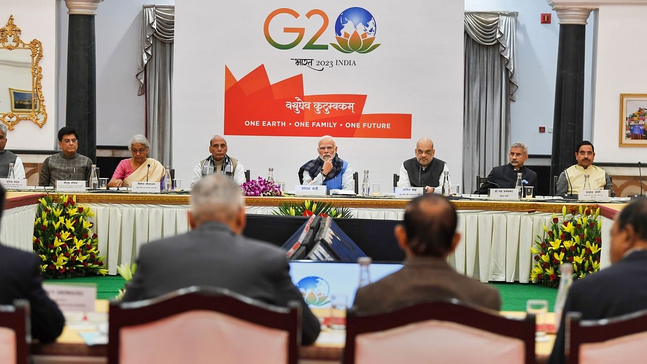 G20 Summit: PM Modi chairs all-party meet in Delhi Credit: PIB