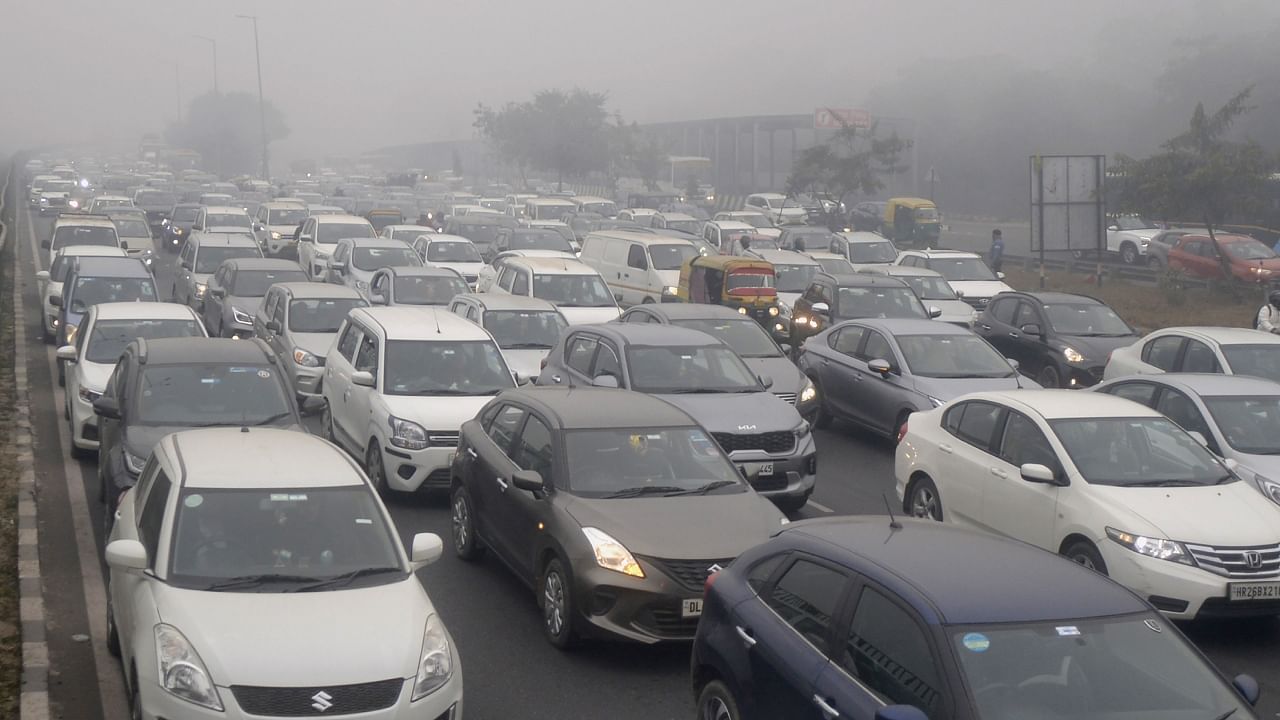 Delhi Air Pollution: Temporary ban imposed on BS3 petrol, BS4 diesel vehicles 