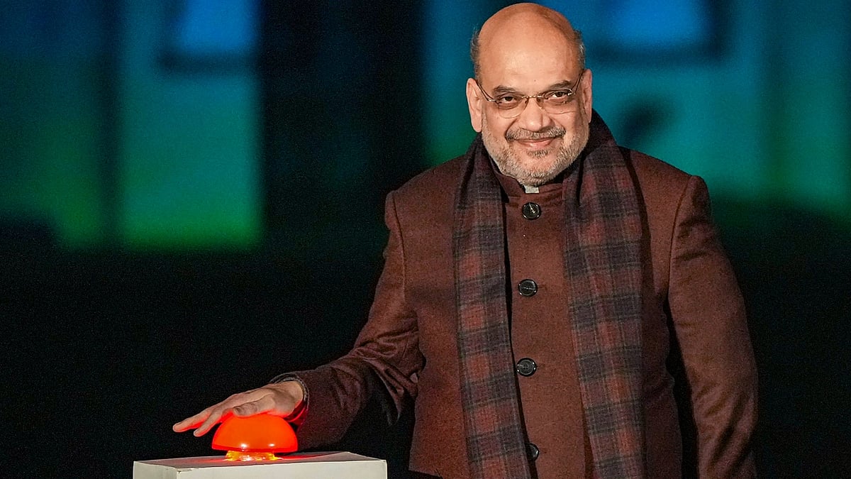 Amit Shah unveils Light and Sound Show at Red Fort; see pics