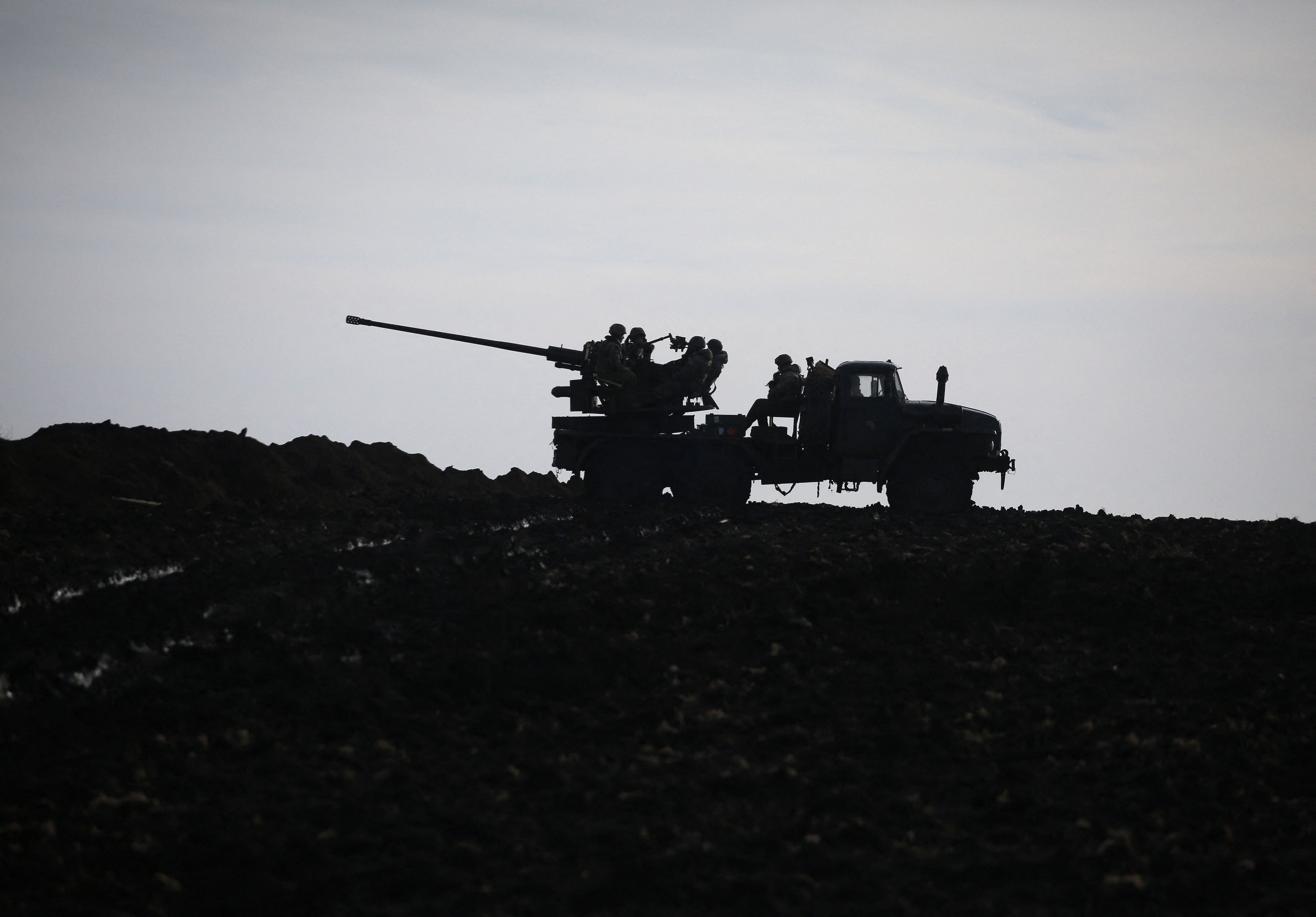 A Ukrainian army anti-aircraft canon is seen not far from the town of Bakhmut, Donetsk region. Credit: AFP Photo