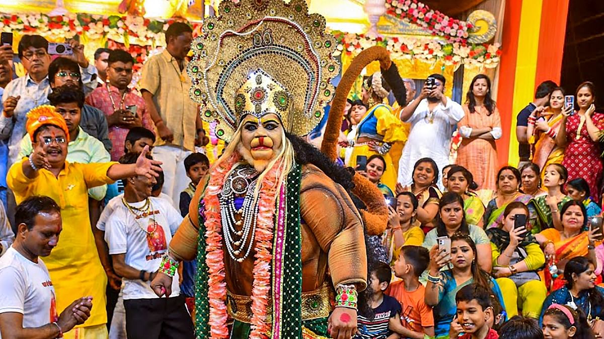 In Pics| Devotees celebrate Hanuman Jayanti 2023 in India