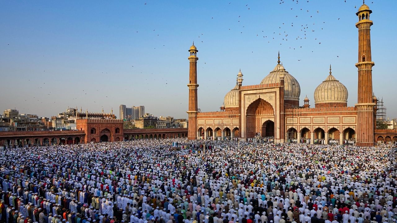 Eid 2023: Muslims across the nation celebrate Eid-ul-Fitr with prayers.
