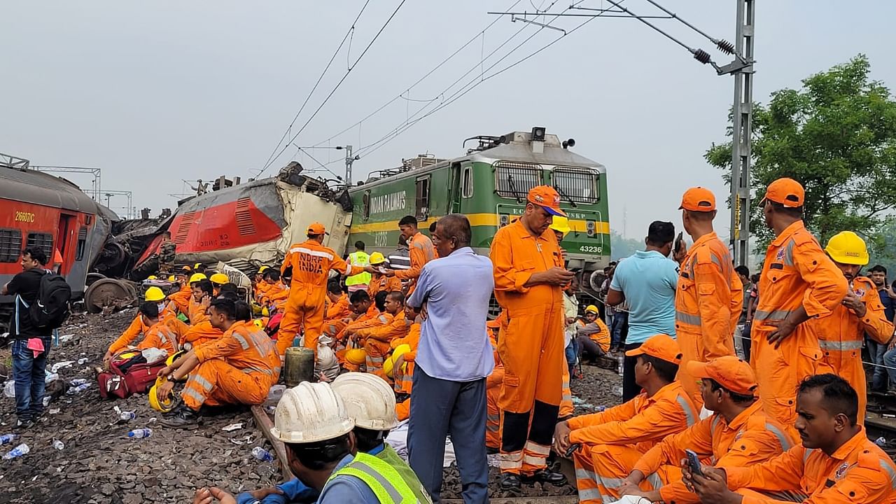 Odisha train accident: Rescue ops over, restoration work begins. Credit: PTI Photo