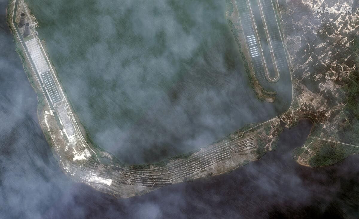 Satellite imagery shows the cooling pond at the nuclear power plant in Zaporizhzhia, Ukraine. credit: Reuters Photo